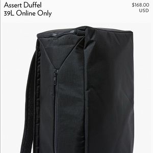 Lululemon Assert Duffel